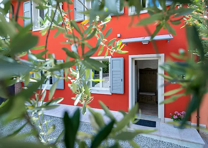 Rustico Petra - Regarda Travel