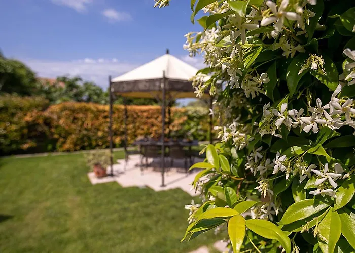 Rustico Petra - Regarda Travel Bardolino